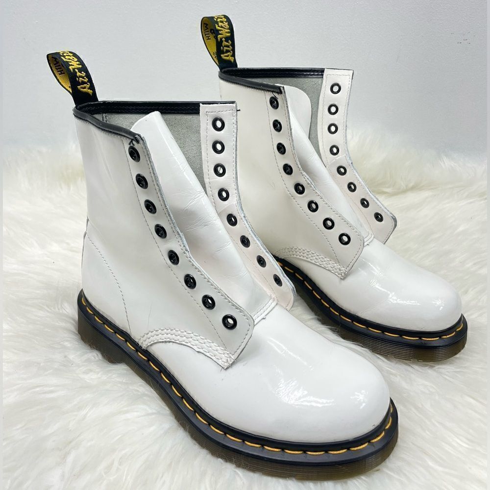 Dr. Marten Air Wair w/ bouncing soles 7.0 L (38 EU) (5 UK)